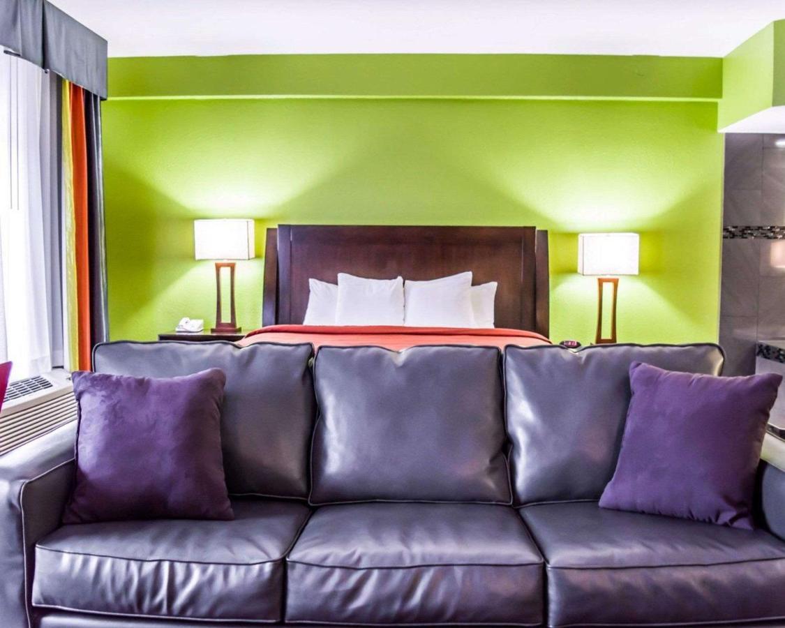 Quality Suites Fort Myers Airport I-75 Ngoại thất bức ảnh